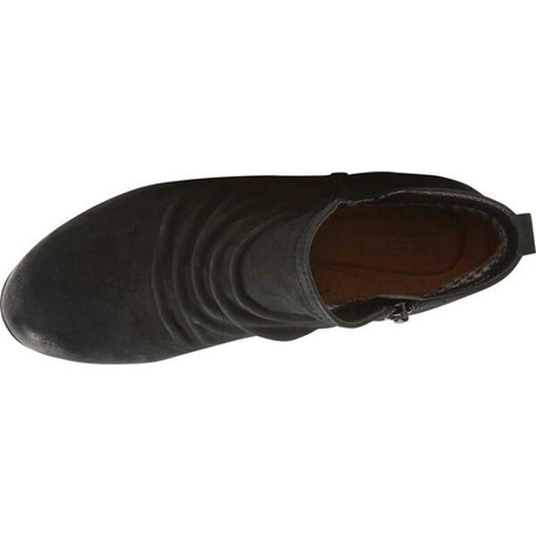 rockport cobb hill gratasha panel boot