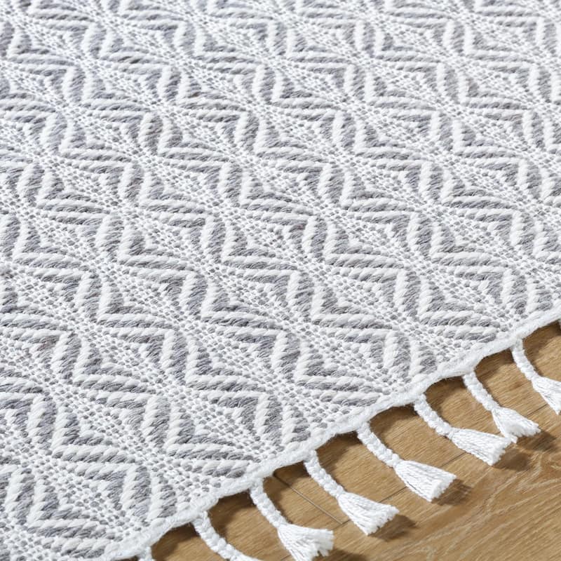 Livabliss Peony Cottage Medallion Area Rug