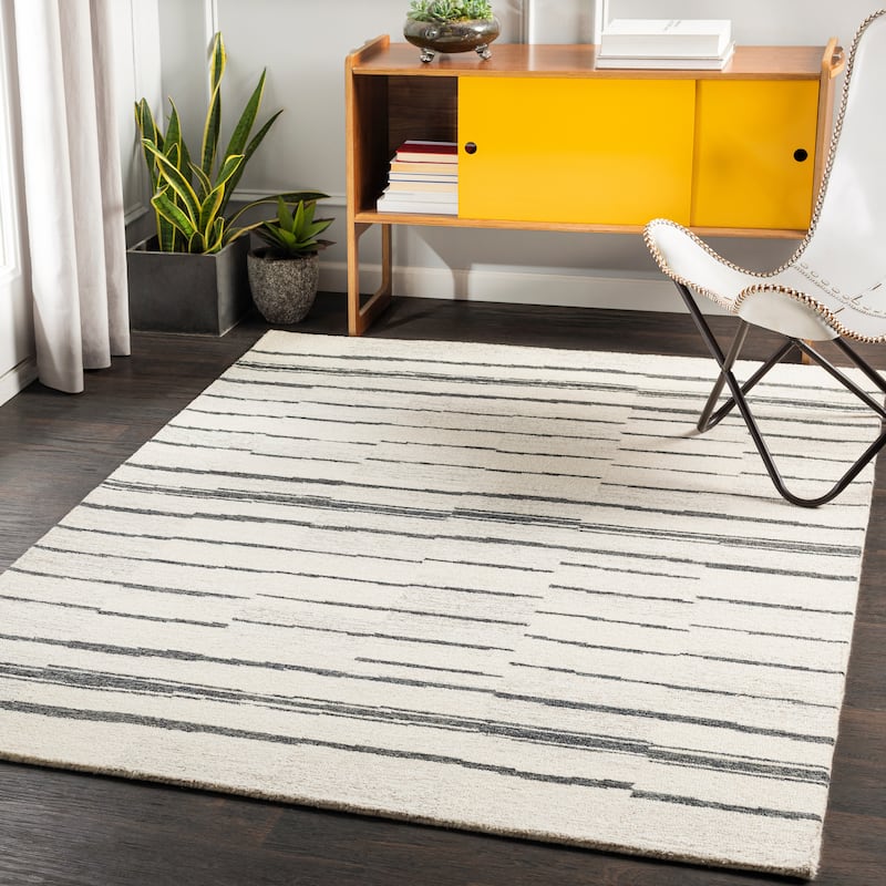 Livabliss Sierra Hand Tufted Geometric Wool Rug