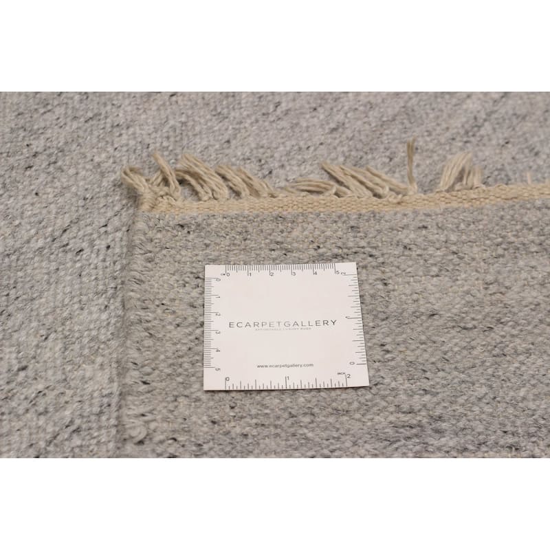 Boho Grey Kilim 5'2" x 8'1" - 5'2 x 8'1