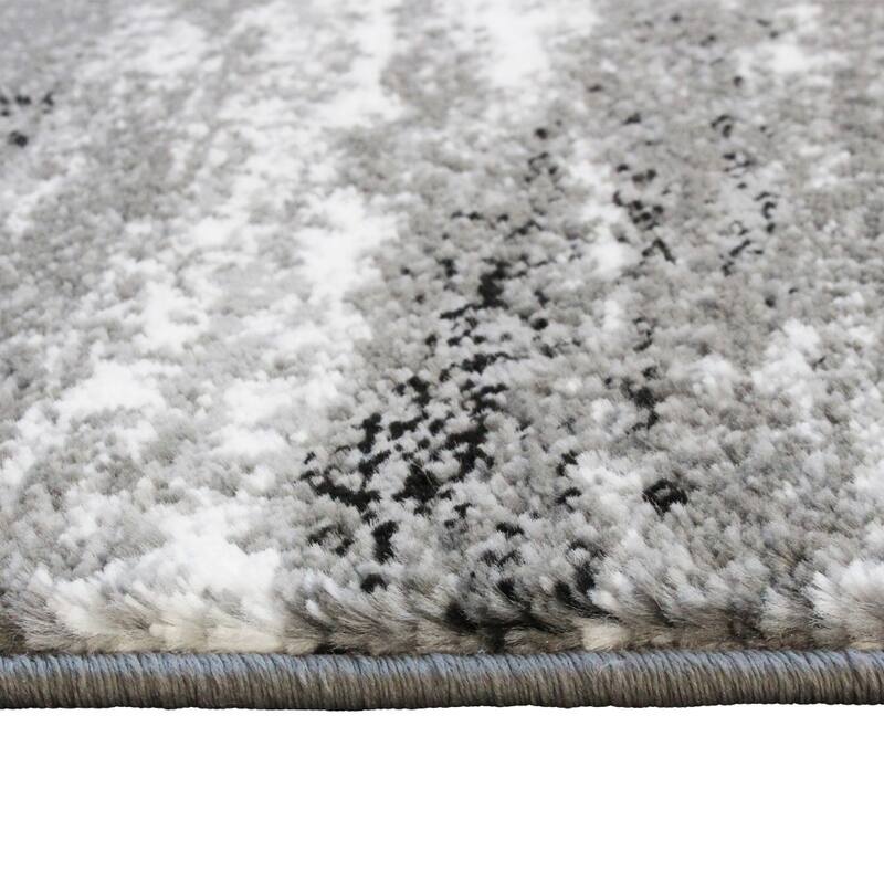 Distressed Motif Indoor Jute Back Olefin Area Rug