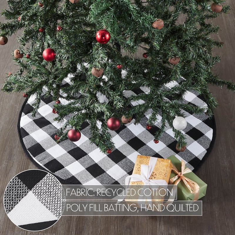 Annie Black Check Tree Skirt 24