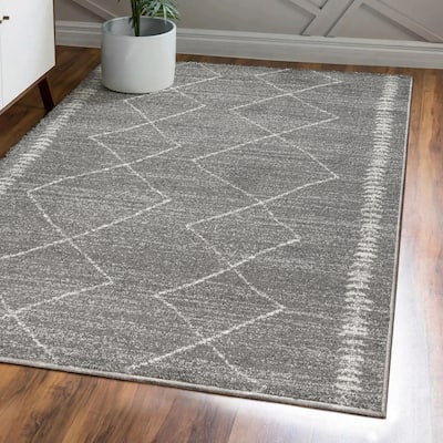 JONATHAN Y Lyla Moroccan Beni Souk Area Rug