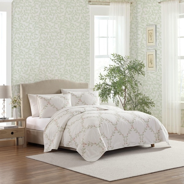 Laura Ashley Floral Embroidery Cotton Reversible Quilt Set - Pink - Queen