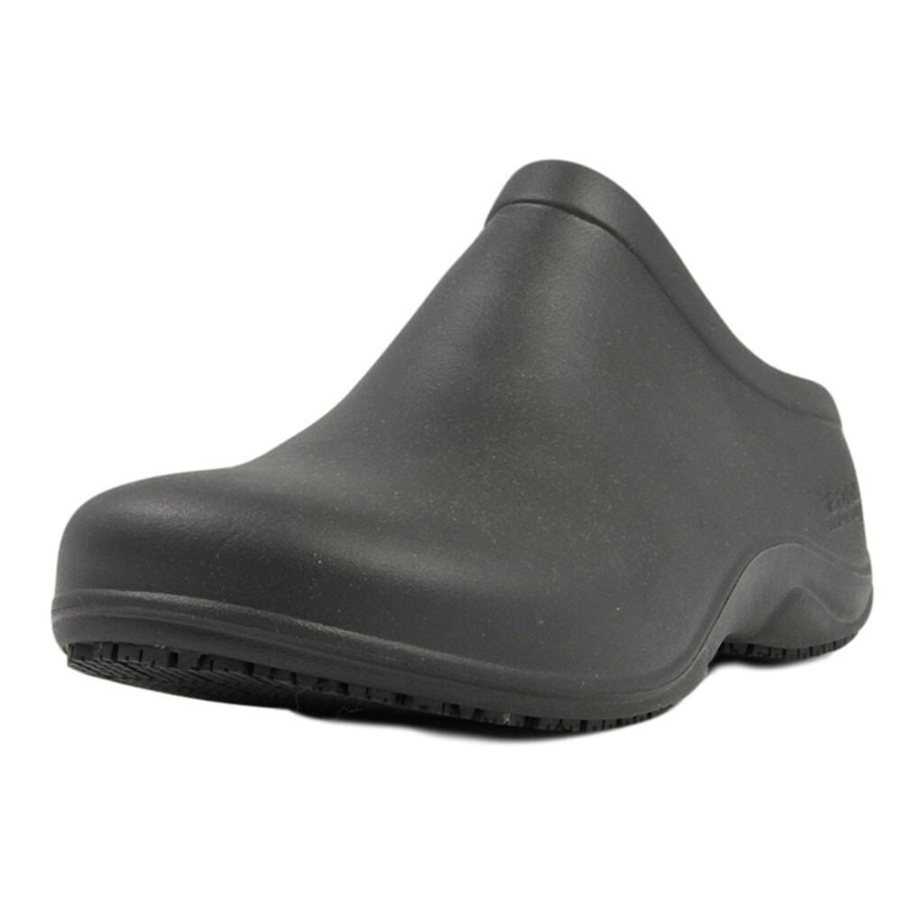 bogs stewart clogs