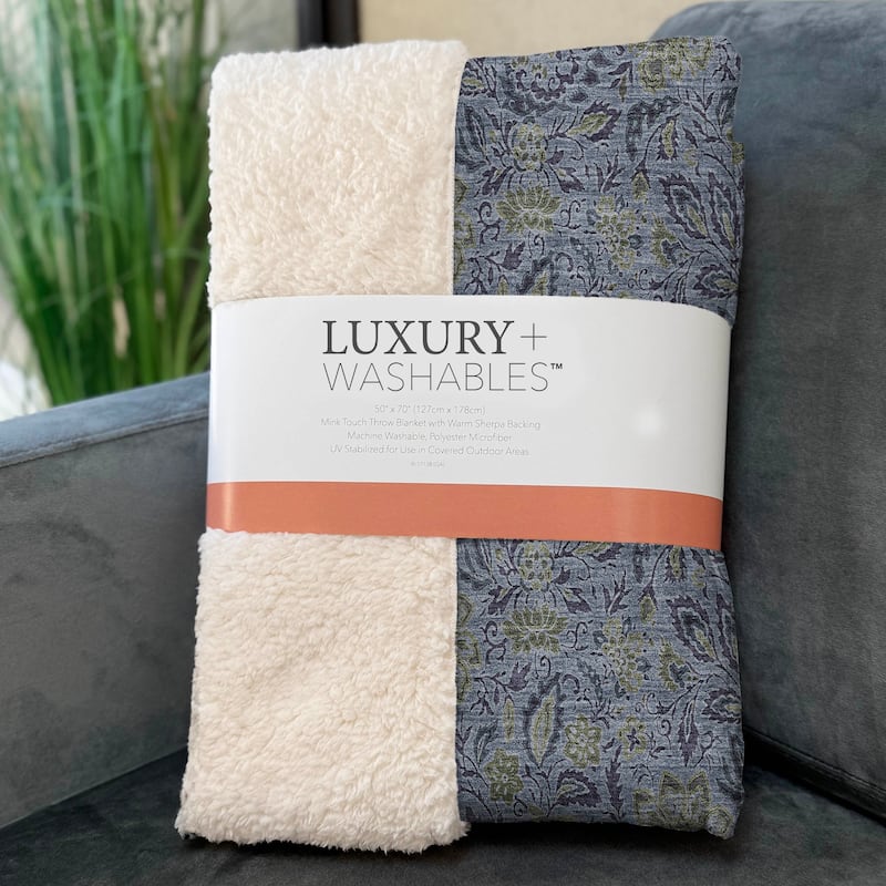 Premium Machine Washable Floral Sherpa Throw Blanket