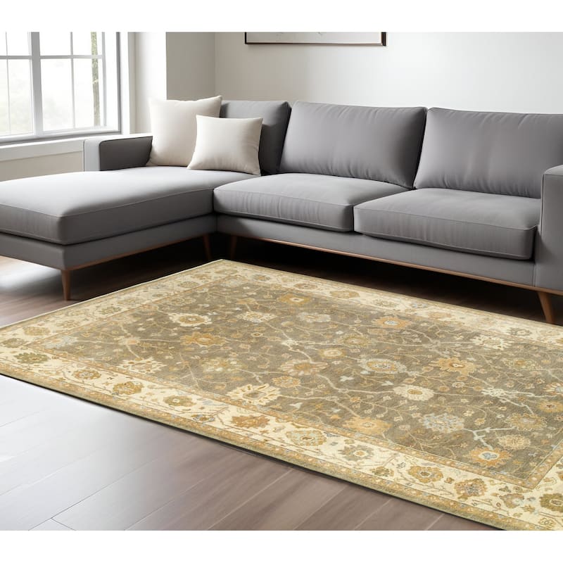 HomeRootsOriental Traditional Rectangle Area Rug - 168.11' X '120.08' X '0.16