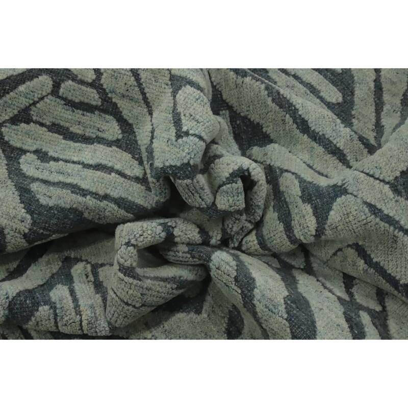 Contemporary Wool Abstract Indian Area Rug, Handmade Modern Carpet - 8' 6'' X 5' 6''