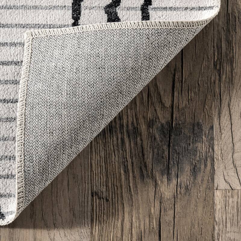 Nuloom Leo SpinClean Geometric Striped Machine Washable Area Rug