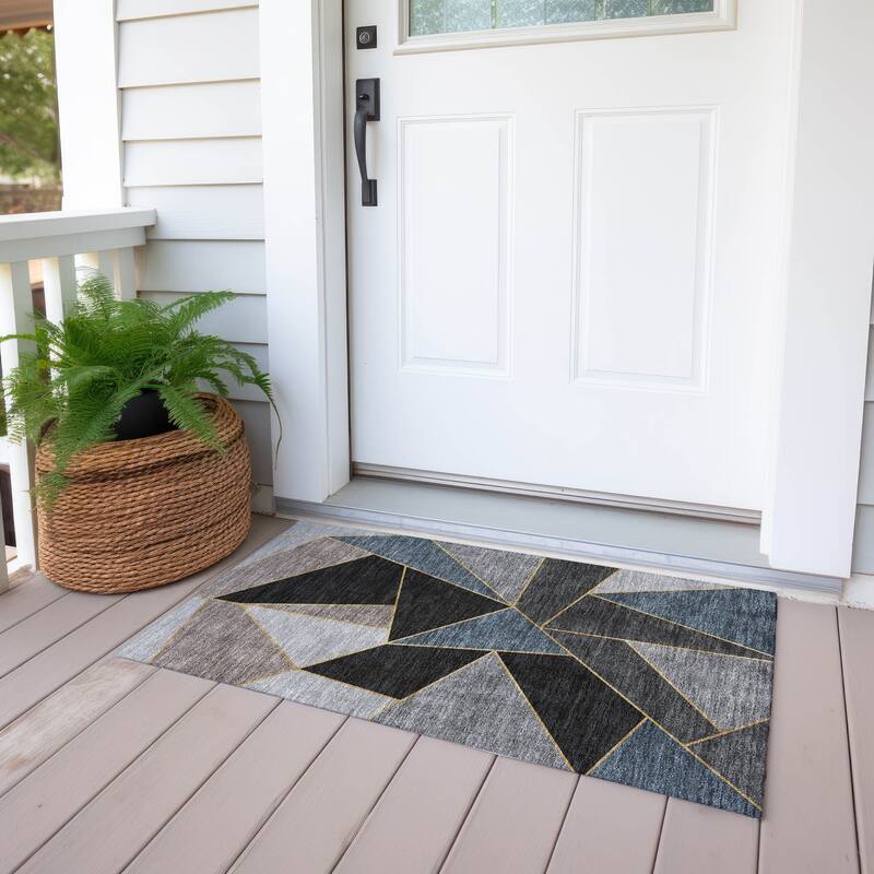 Machine Washable Indoor/ Outdoor Chantille Contemporary Mosaic Rug
