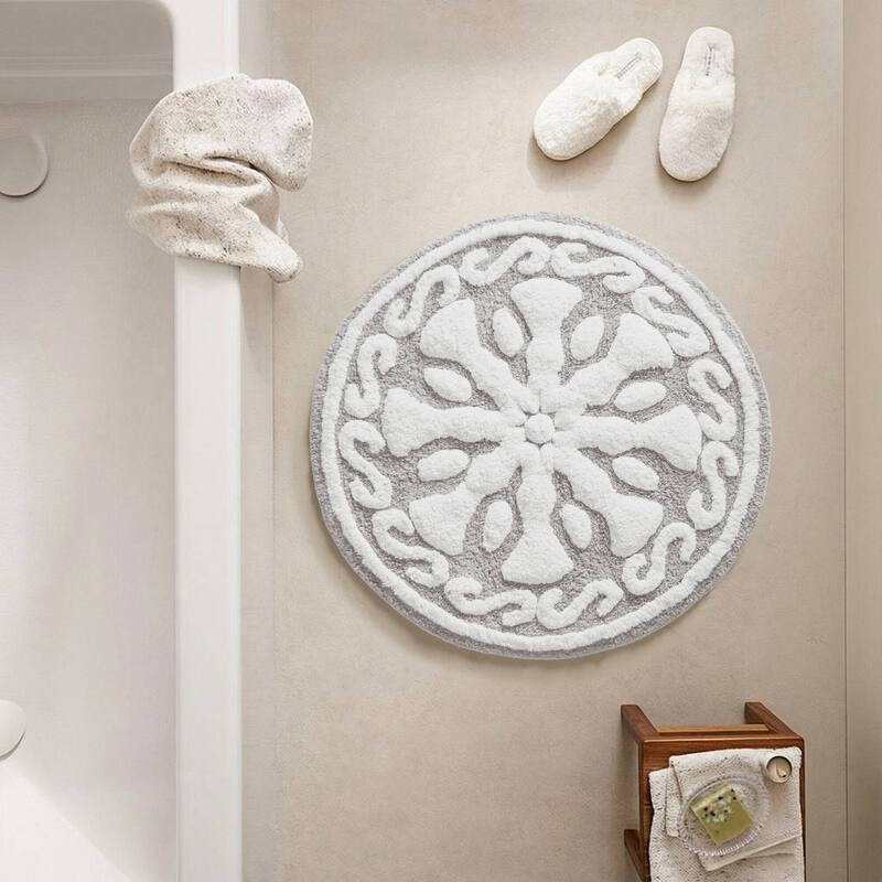 Madison Park Casablanca Medallion Cotton Tufted Bath Rug - 25" round - Grey