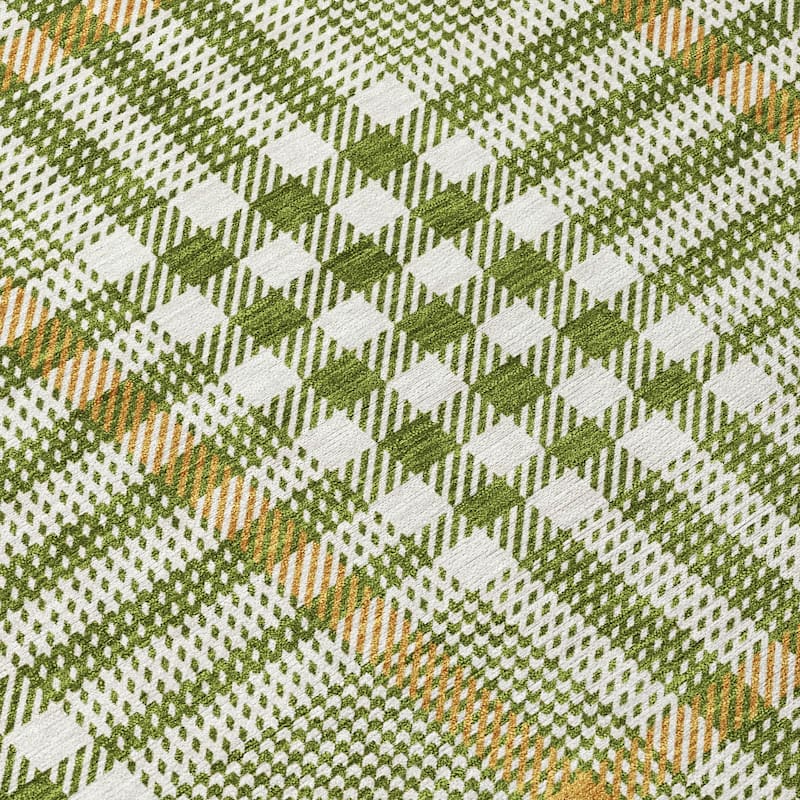 Machine Washable Indoor/ Outdoor Plaid Chantille Rug