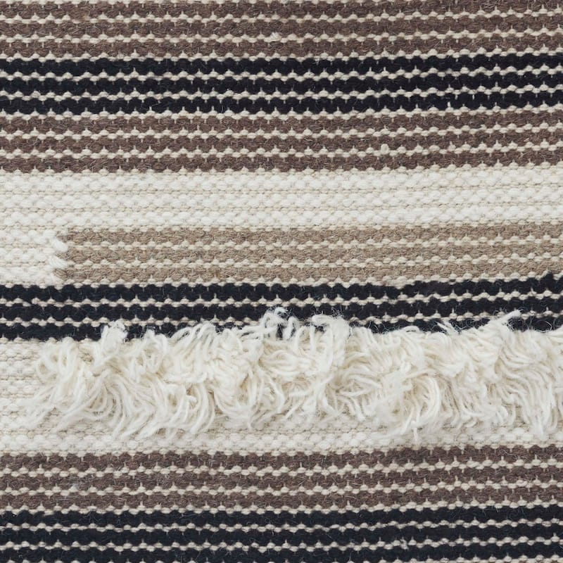 SAFAVIEH Handmade Kenya Herta Striped Wool Rug