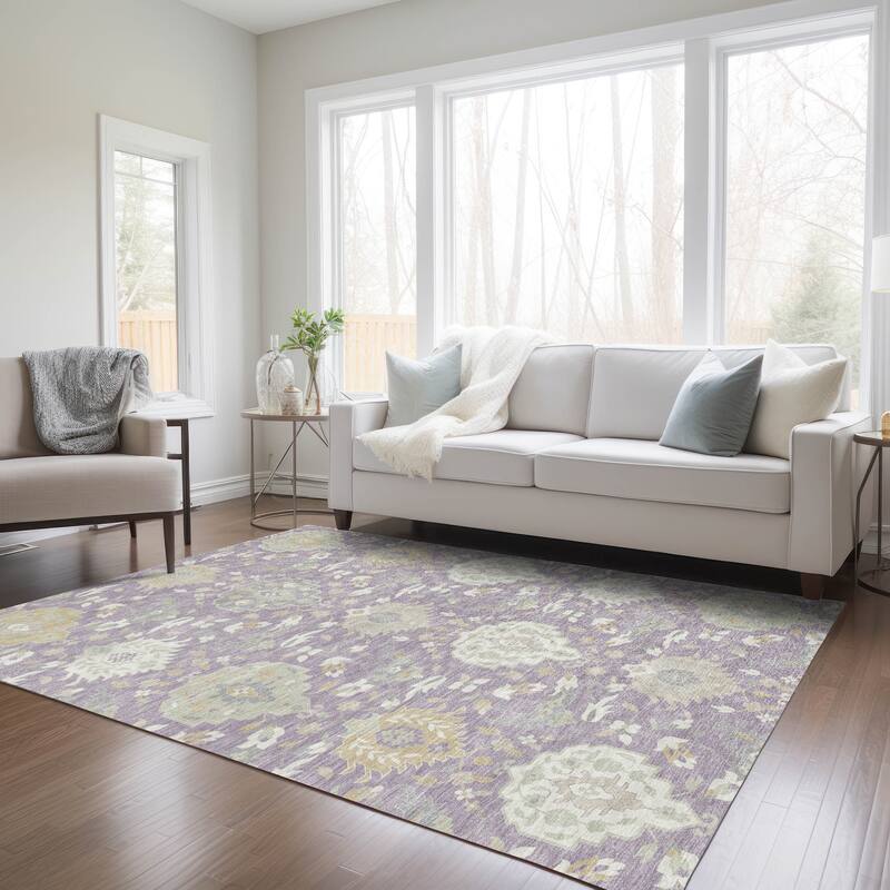 Machine Washable Indoor/ Outdoor Traditional Kashan Chantille Rug