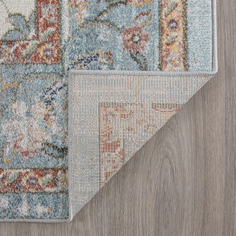 Rayna Farmhouse Medallion Indoor Area Rug