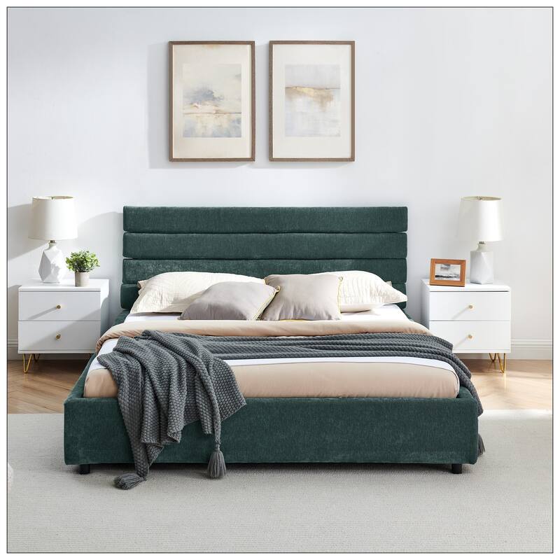 Queen size cushioned bed for Bedroom