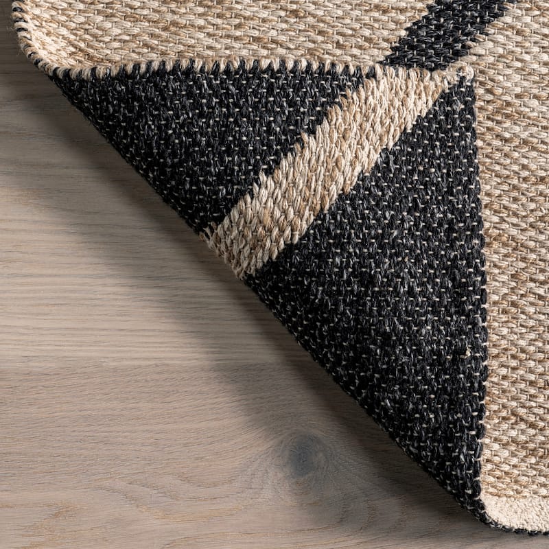 Nuloom Bronte Geometric Reversible Wool Blend Area Rug