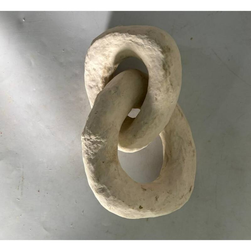 Paper Mache Linked Chain Small Wall Decoration - 8"