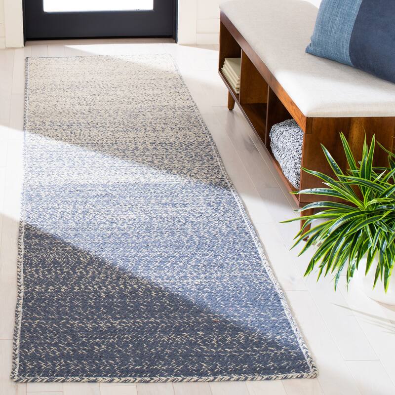 SAFAVIEH Handmade Natural Fiber Sambula Ombre Jute Rug - 2'3" x 8' Runner - Natural/Grey