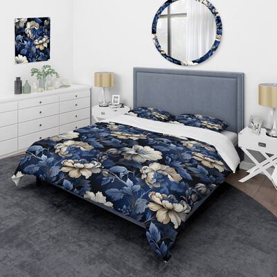 Designart "Cobalt Blue Damask Victorian Pattern II" Cottage Bedding Cover Set With 2 Shams