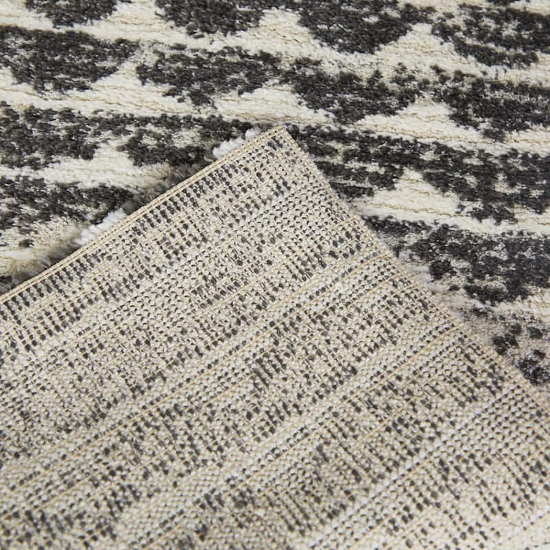Sawyer Geometric Wave Pattern Modern Plush Area Rug