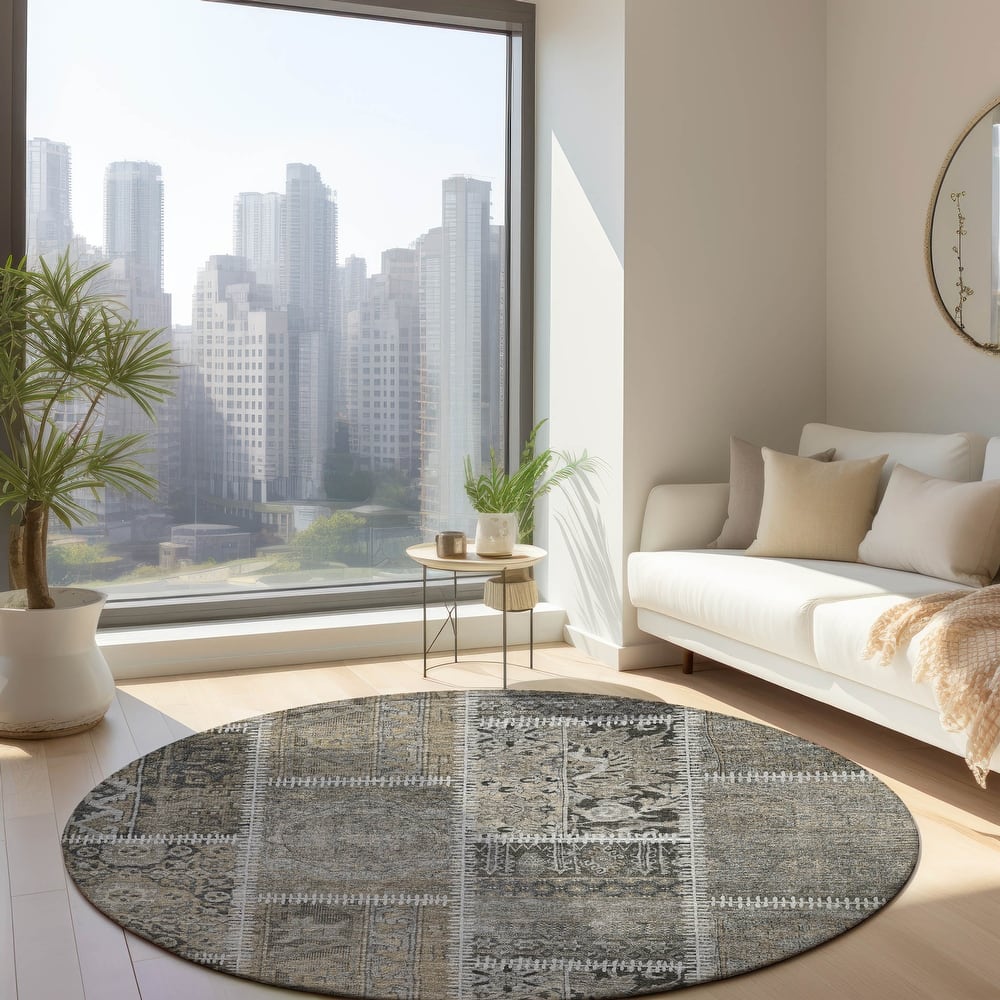 Machine Washable Indoor/ Outdoor Chantille Vintage Persian Patchwork Rug