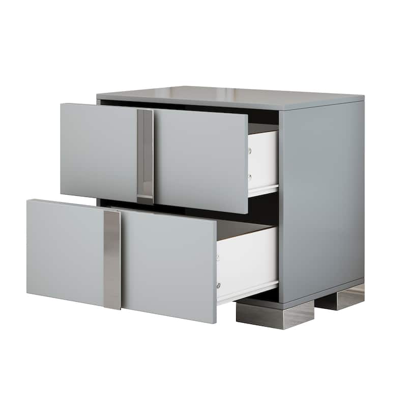 Elegant Nightstand with Metal Foot, Mirrored Bedside Table with 2 Drawers for Bedroom, Living Room