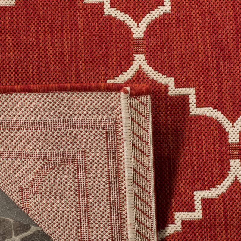 SAFAVIEH Courtyard Celine Indoor/ Outdoor Waterproof Patio Backyard Rug