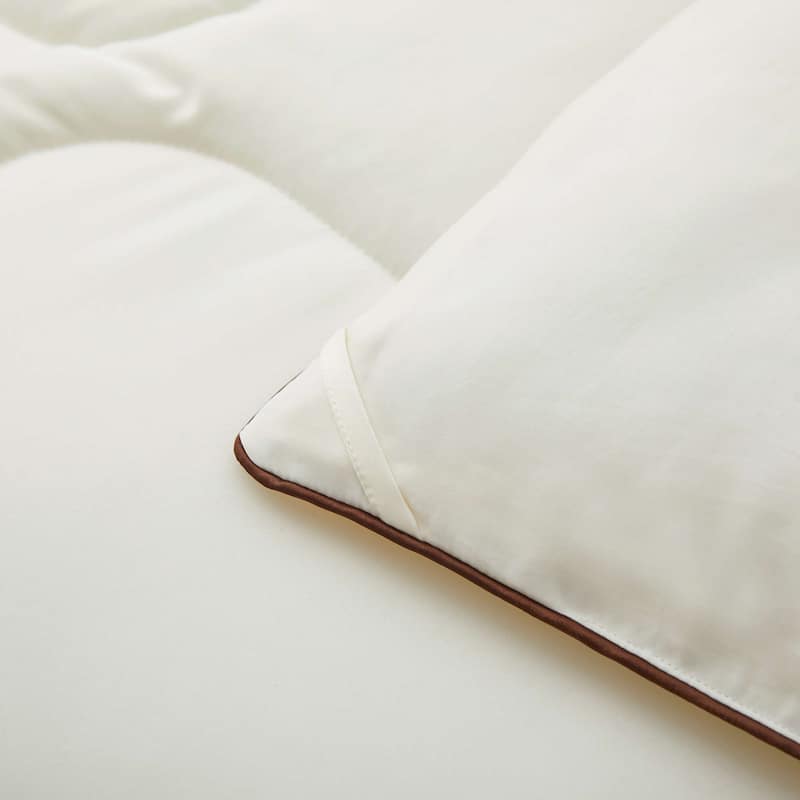 3 Piece Reversible Silky Luxury Soft Satin Comforter with 2 Satin Pillowcases