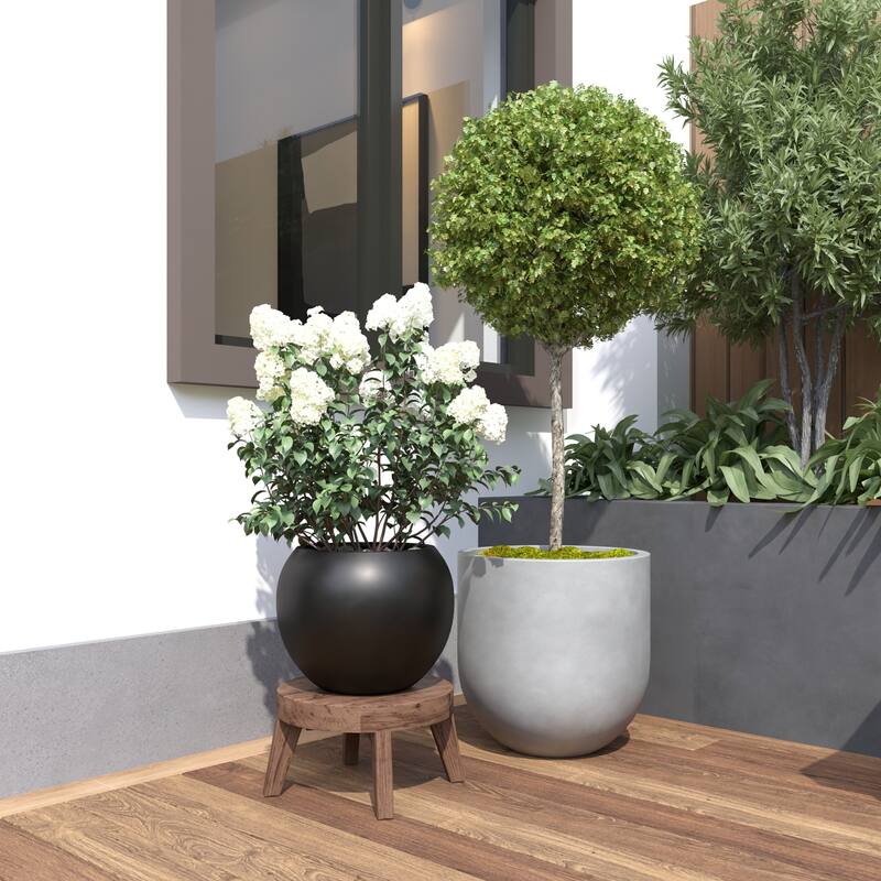 DTY Signature Mount Sherman 1-Piece Fiberstone Planter for Indoor/Outdoor