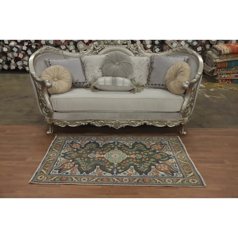 Hand Knotted Oriental 100% Wool Carpet Traditional Floral Green Tabriz Area Rug - 4' 10'' X 3' 3''