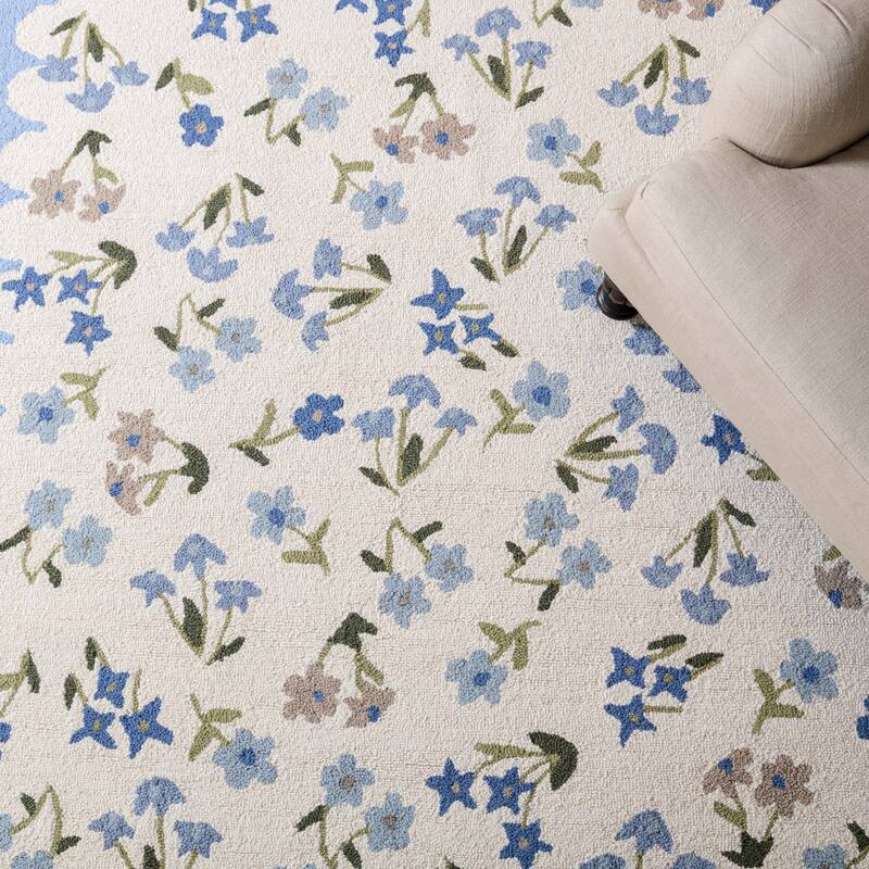 Martha Stewart by SAFAVIEH Handmade Kaidy Wool Rug