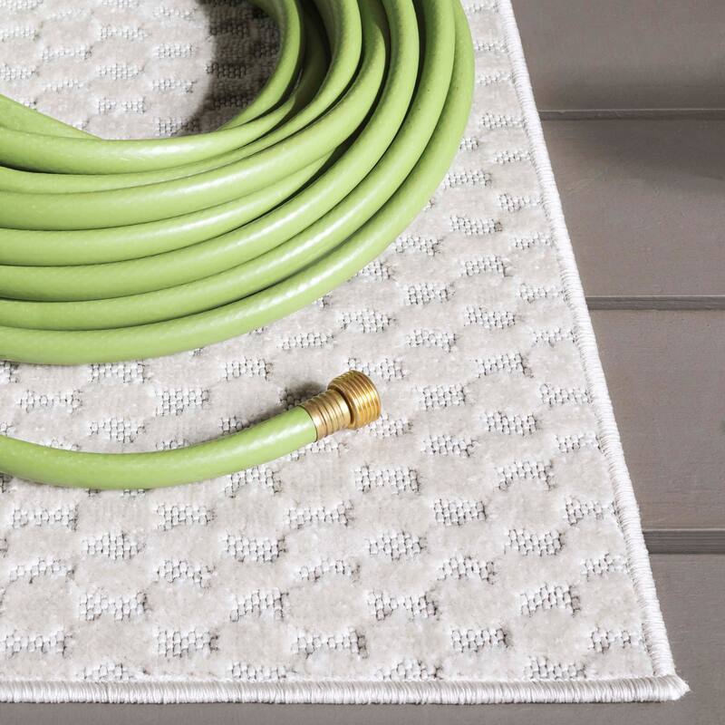 SAFAVIEH Stella Melaniya Modern & Contemporary Rug