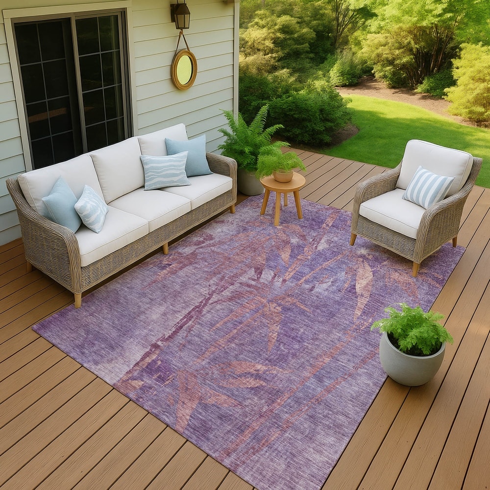 Machine Washable Indoor/ Outdoor Modern Floral Chantille Rug