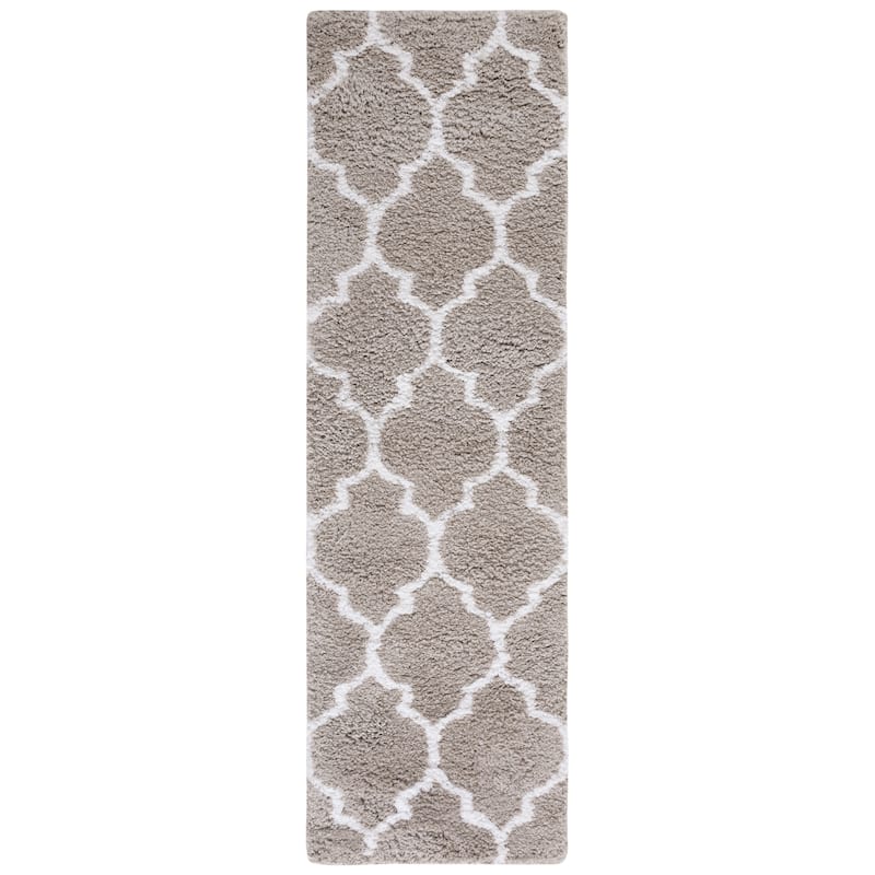 SAFAVIEH Handmade Toronto Shag Lizeth Polyester Rug