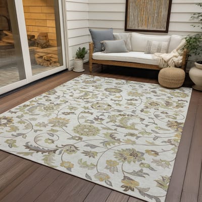 Machine Washable Indoor/ Outdoor Traditional Chantille Rug