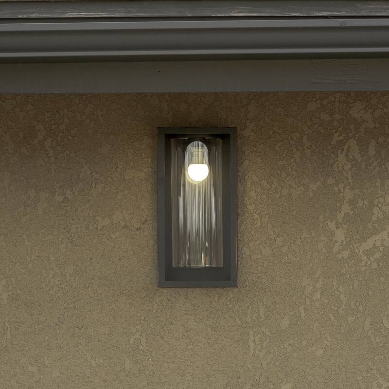 1 Light Outdoor Wall Lantern in Imperial Black