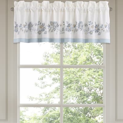 J. Queen New York Garden Bloom Window Straight Valance