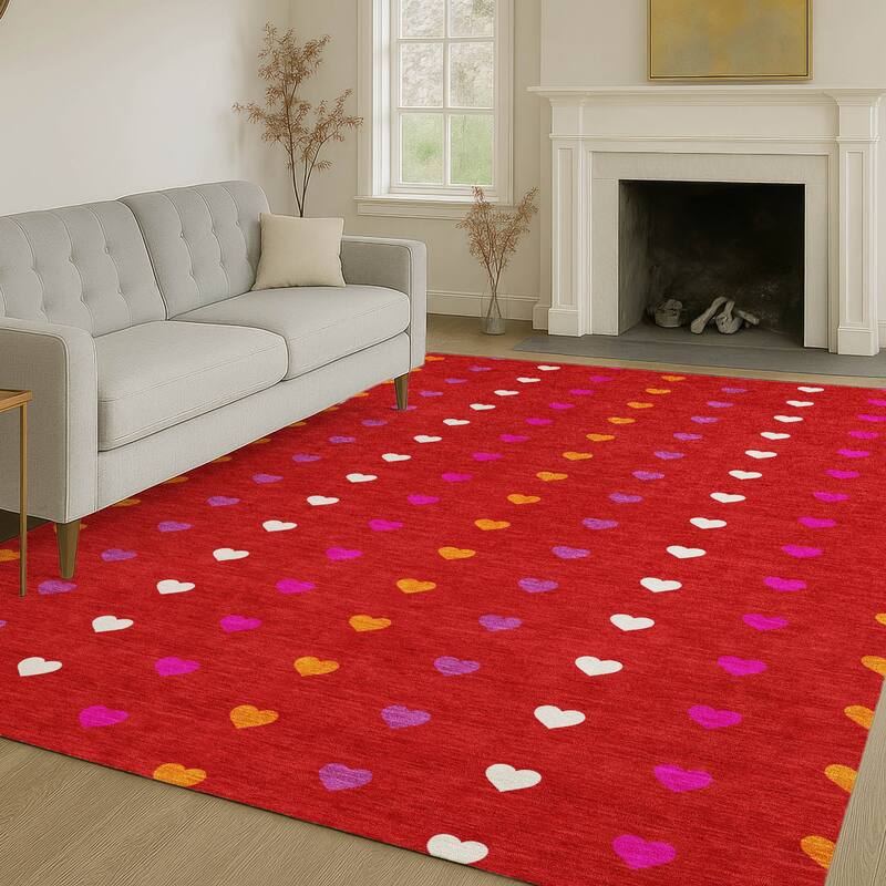 Machine Washable Indoor/ Outdoor Modern Hearts Chantille Rug