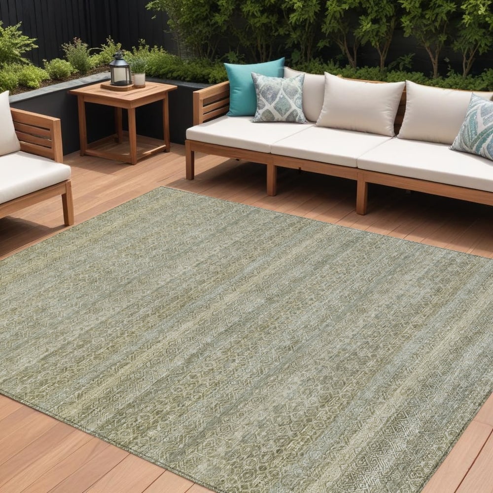HomeRoots Striped Transitional Rectangle Outdoor Rug
