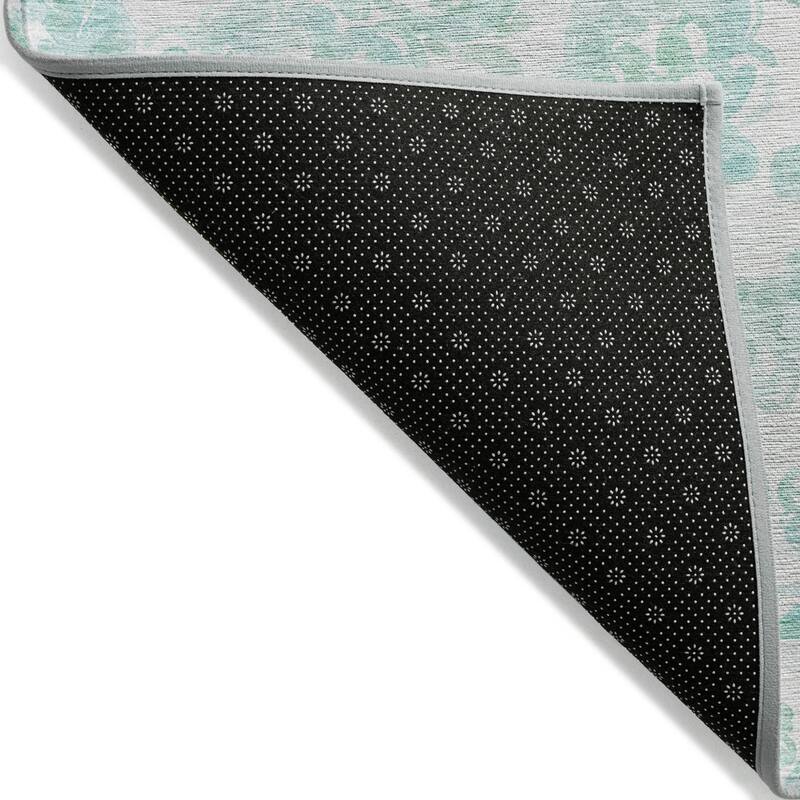 HomeRoots Paisley Transitional Rectangle Outdoor Rug