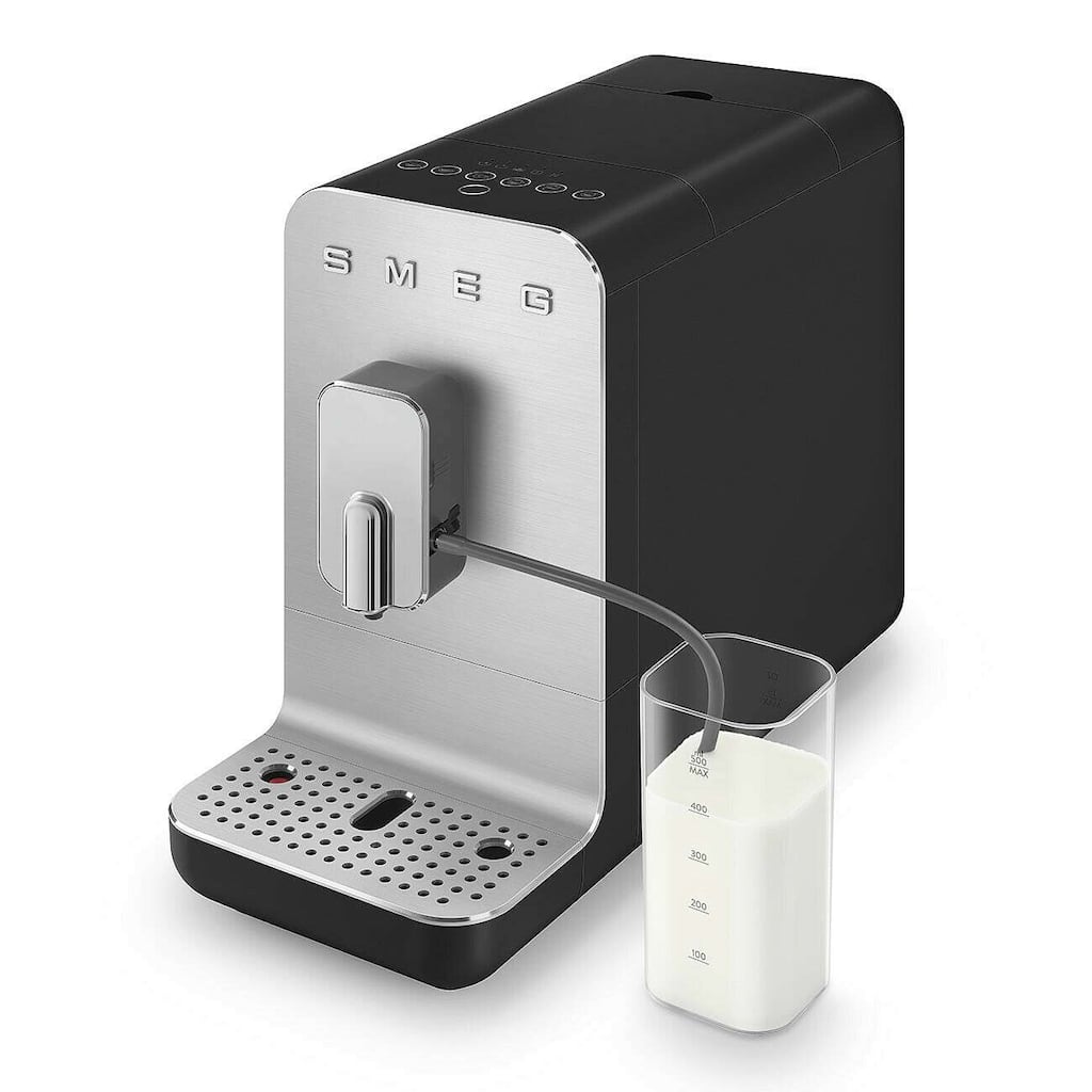 Smeg Fully Automatic Coffee Machine with Auto Frother BCC13