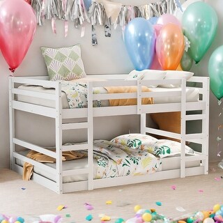 Modren Full Over Full Bunk Bed With Ladder And Solid Construction For Bedroom