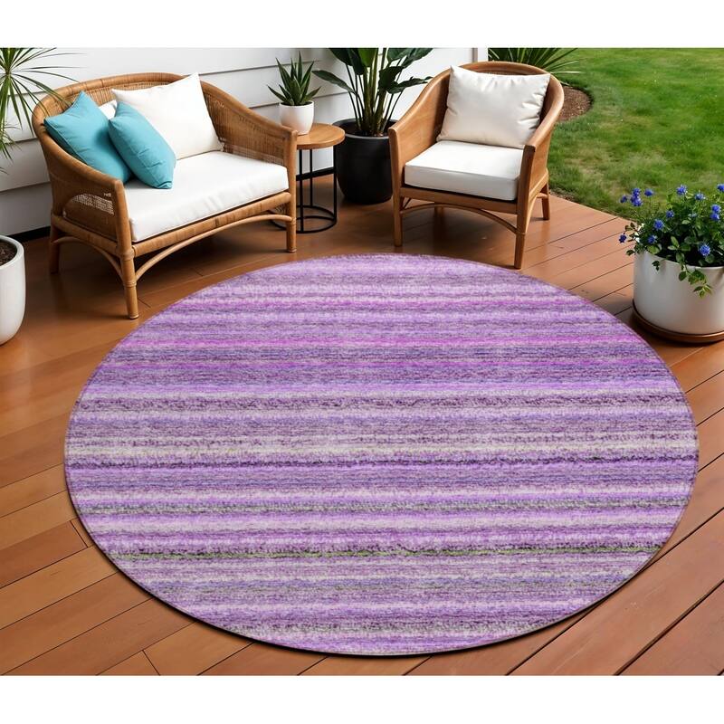 HomeRoots Striped Transitional Rectangle Outdoor Rug - 8' Round