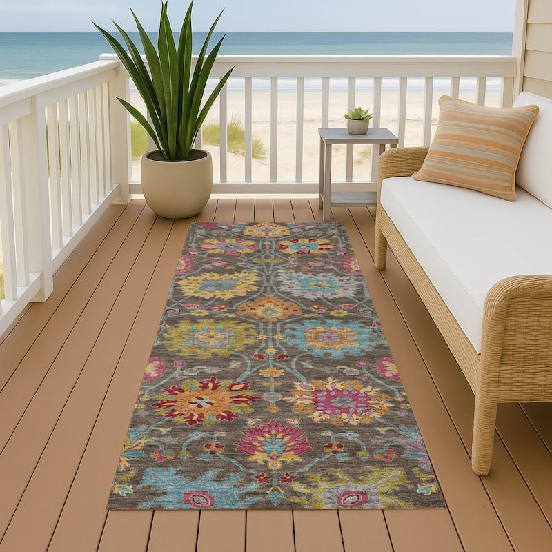 Machine Washable Indoor/ Outdoor Traditional Kashan Chantille Rug - Chocolate - 2'3" x 7'6"