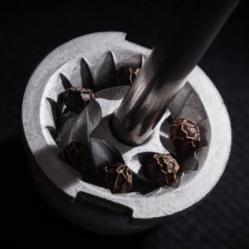 Peugeot Paris U'Select 7-Inch Pepper Mill, Black Lacquer - black lacquer - black lacquer