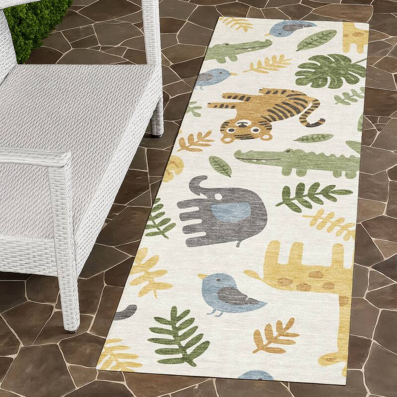 Machine Washable Indoor/ Outdoor Whimsy Safari Animals Chantille Rug - Ivory - 2'3" x 7'6"