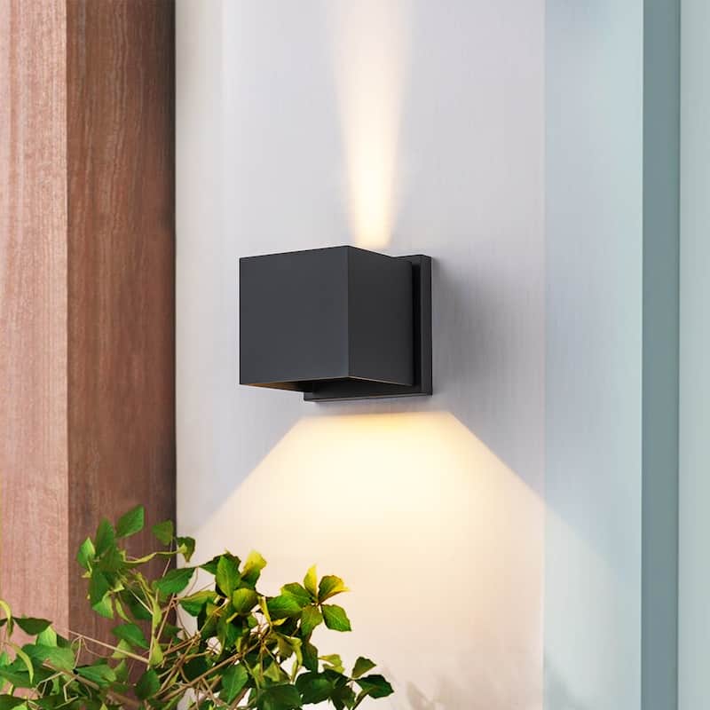 Modern Square 2-Light Wall Sconce Outdoor LED Wall Light - 5.4-in H x 5.4-in W x 5.7-in D
