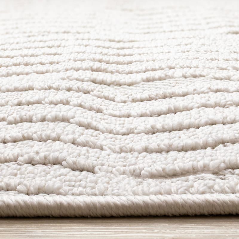 White Diamond Trellis Design Looped Area Rug