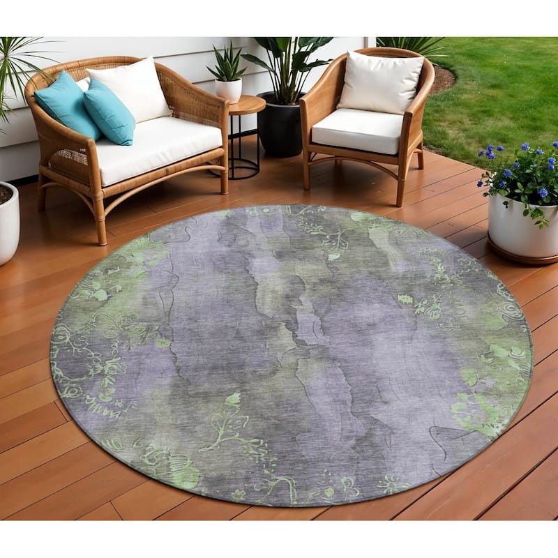 HomeRoots Floral Transitional Rectangle Outdoor Rug - 8' Round